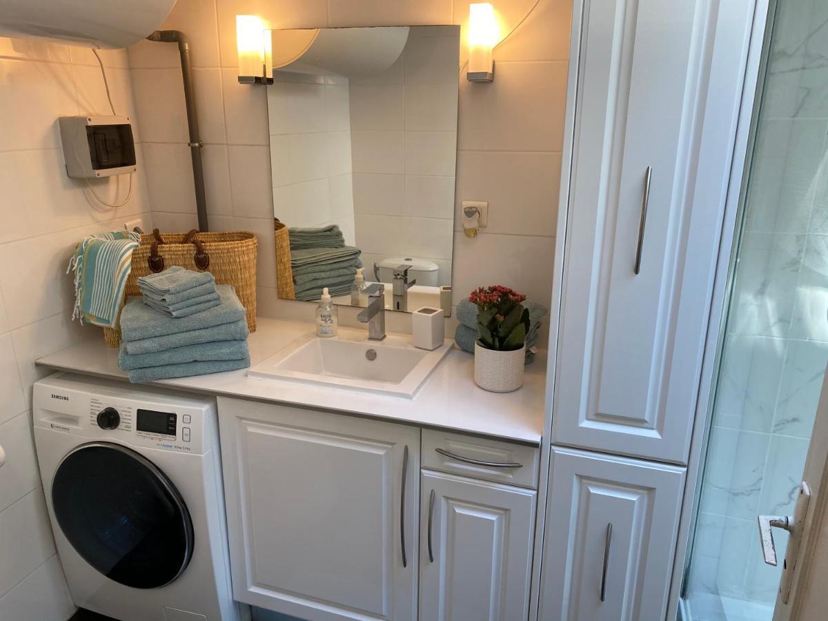 Bijou Apartment In Safranier - Old Town Antibes Bagian luar foto
